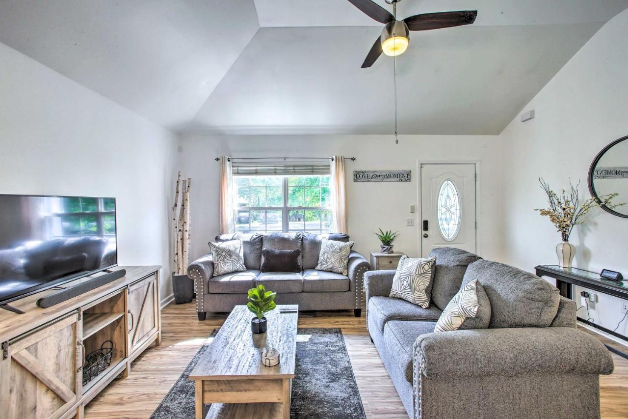 فيلا Charming Springfield Escape With Furnished Deck المظهر الخارجي الصورة